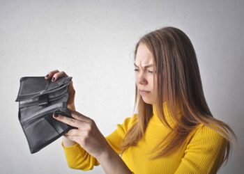 12 Smart Tips on How to Budget for Unexpected Expenses Effectively