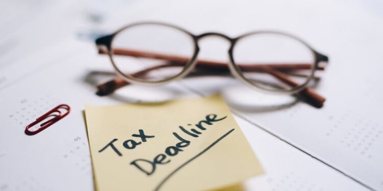 Unlock Your Financial Future: 5 Personal Finance Tips for College Students